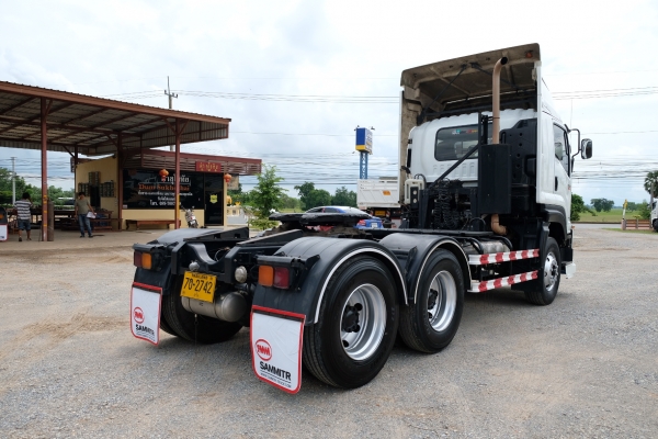 ขาย ISUZU GXZ 360 แรงม้า ปี 58 รถสวยพร้อมใช้งาน เอกสารพร้อมโอน สนใจติดต่อเรา ดำสุโขทัย โทร 089-70879