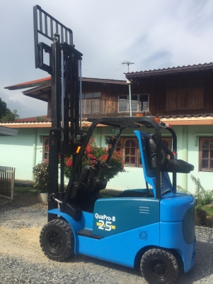 โฟลคลิฟท์ QUAPRO-B 25 รับประกันรถ 6 เดือน แบตเตอรี่ 1 ปี