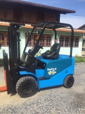 โฟลคลิฟท์ QUAPRO-B 25 รับประกันรถ 6 เดือน แบตเตอรี่ 1 ปี โฟลคลิฟท์ QUAPRO-B 25 รับประกันรถ 6 เดือน แบตเตอรี่ 1 ปี
