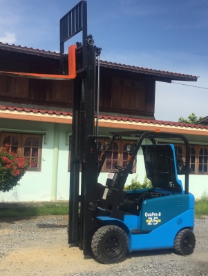 โฟลคลิฟท์ QUAPRO-B 25 รับประกันรถ 6 เดือน แบตเตอรี่ 1 ปี โฟลคลิฟท์ QUAPRO-B 25 รับประกันรถ 6 เดือน แบตเตอรี่ 1 ปี