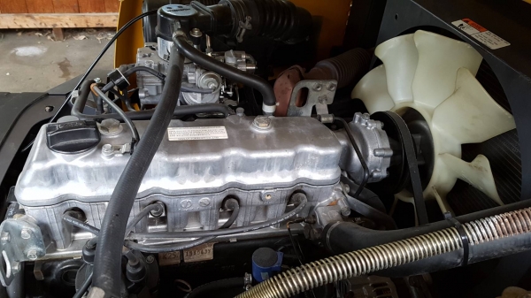 ขายรถยกโฟล์คลิฟท์ TCM ขนาด 3ตัน เสา 2 ท่อน สูง 4 เมตร ติดตั้งอุปกรณ์พิเศษไซด์ชิฟ รถญี่ปุ่น