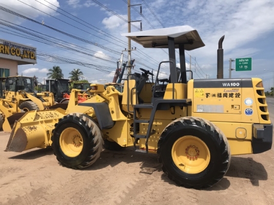 ขายรถตักล้อยาง KOMATSU WA100-3 (2,XXX ชั่วโมง) นำเข้าเองจากญี่ปุ่น สภาพสวยพร้อมใช้งาน