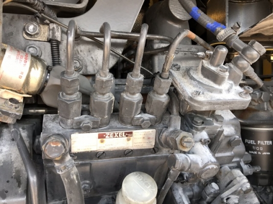 ขายรถตักล้อยาง KOMATSU WA100-3 (2,XXX ชั่วโมง) นำเข้าเองจากญี่ปุ่น สภาพสวยพร้อมใช้งาน