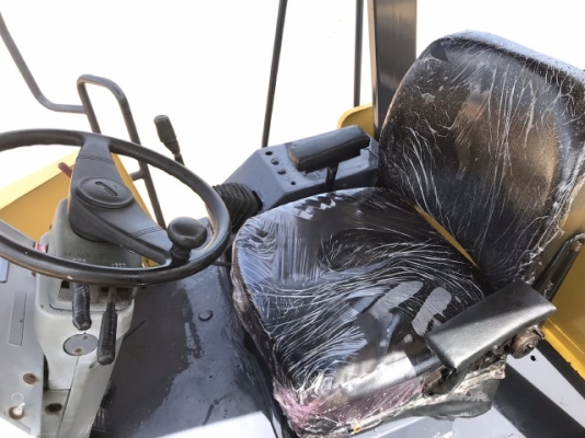 ขายรถตักล้อยาง KOMATSU WA100-3 (2,XXX ชั่วโมง) นำเข้าเองจากญี่ปุ่น สภาพสวยพร้อมใช้งาน