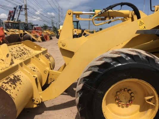 ขายรถตักล้อยาง KOMATSU WA100-3 (2,XXX ชั่วโมง) นำเข้าเองจากญี่ปุ่น สภาพสวยพร้อมใช้งาน