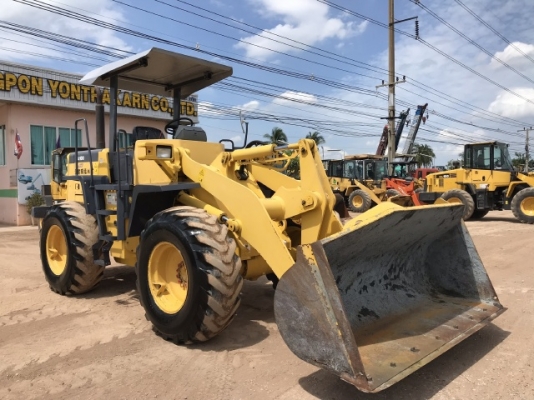 ขายรถตักล้อยาง KOMATSU WA100-3 (2,XXX ชั่วโมง) นำเข้าเองจากญี่ปุ่น สภาพสวยพร้อมใช้งาน