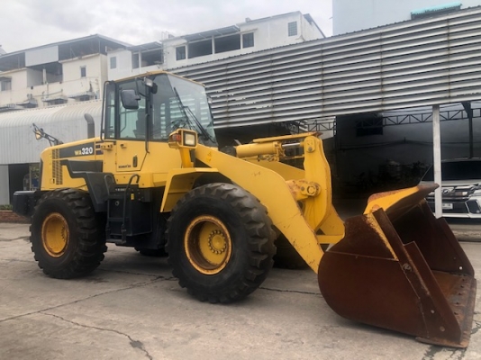 รถตักล้อยาง Komatsu WA320-6 สวย สภาพดี พร้อมเก๋งแอร์