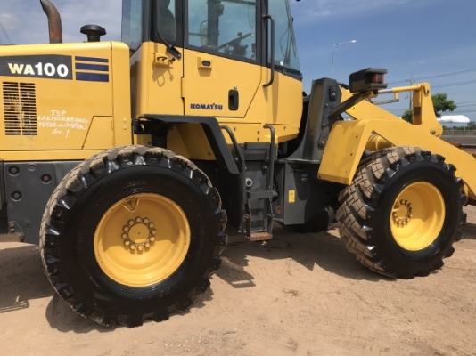 ขายรถตักล้อยาง KOMATSU WA100-6 ปี 2013 นำเข้าเองจากญี่ปุ่น สภาพสวยพร้อมใช้งาน มีVDOการทำงานครับ