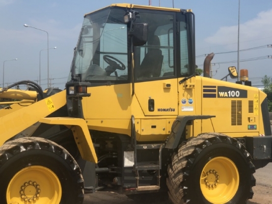 ขายรถตักล้อยาง KOMATSU WA100-6 ปี 2013 นำเข้าเองจากญี่ปุ่น สภาพสวยพร้อมใช้งาน มีVDOการทำงานครับ