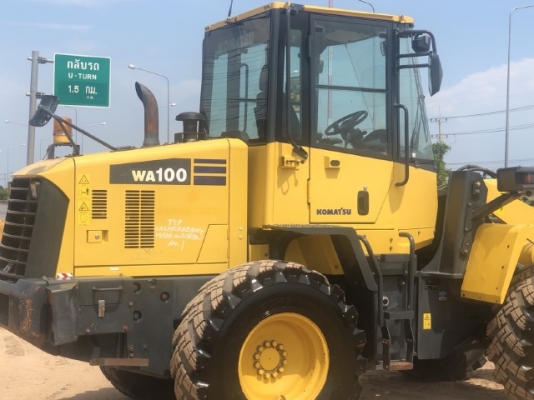 ขายรถตักล้อยาง KOMATSU WA100-6 ปี 2013 นำเข้าเองจากญี่ปุ่น สภาพสวยพร้อมใช้งาน มีVDOการทำงานครับ