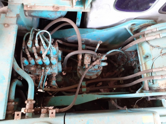 ขาย รถแบคโฮ KOBELCO SK200 YN08 SUPER