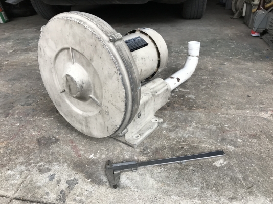 ขายริงโบวเวอร์ดูด-เป่าอากาศ Hitachi 0.6Kw. 380V สภาพสวย หมุนนิ่ม ลมแรงมาก ขนาดท่อ 1.5 นิ้ว พร้อมใช้งาน