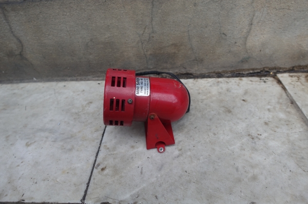 มอเตอร์ไซเรนสัญญาณเตือนเสียงไฟฟ้า MS-190 220V AC มอเตอร์ไซเรนสัญญาณเตือนเสียงไฟฟ้า MS-190 220V AC