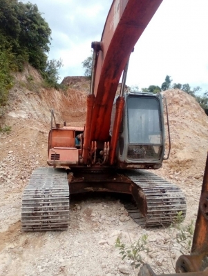 ขายรถแบคโฮ HITACHI EX200-3 ราคา 400000