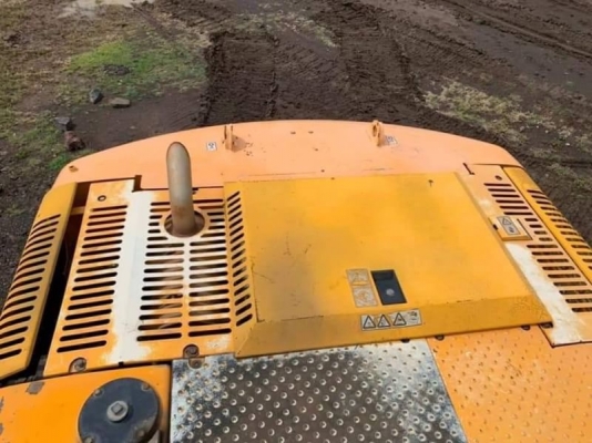 ขาย 890,000 บาท JCB JS200SC ทำงาน 10,127 ชม เครื่องดี ปั้มแรง โช่หนา เอวแน่น ไฟฟ้าครบ เอกสารเล่มทะเบียน รถอยู่ สุรินทร์ โทร 0610710295 สนใจ รายการสินค้า อื่นๆ ที่ เว็ปไชค์ Truck2Hand https://www.truck2hand.com/index.php?actions=content/search&membe ขาย 890,000 บาท JCB JS200SC ทำงาน 10,127 ชม เครื่องดี ปั้มแรง โช่หนา เอวแน่น ไฟฟ้าครบ เอกสารเล่มทะเบียน รถอยู่ สุรินทร์ โทร 0610710295 สนใจ รายการสินค้า อื่นๆ ที่ เว็ปไชค์ Truck2Hand https://www.truck2hand.com/index.php?actions=content/search&membe