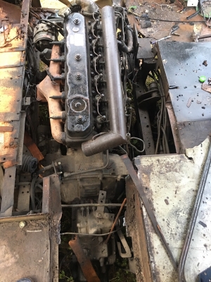 ขายเครื่องISUZU 6bg1 175แรง ปั้มลม พร้อมใบคลุม 65000บาท 0816278866