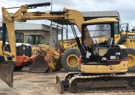 ขายรถขุด CAT 305SR คอนโทรลสั้น ปั๊มนิ้ว นำเข้าเองจากญี่ปุ่น สภาพสวยพร้อมใช้ มีVDOการทำงานครับ