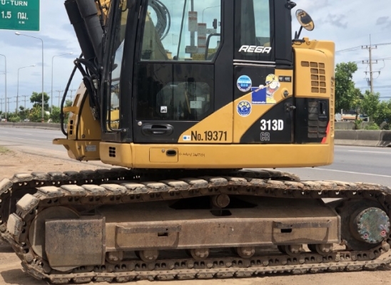 ขายรถขุด 313DCR ปี 2013 (3,xxx ชั่วโมง) นำเข้าเองจากญี่ปุ่น สภาพสวยพร้อมใช้ มีVDOการทำงานครับ
