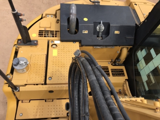 ขายรถขุด 313DCR ปี 2013 (3,xxx ชั่วโมง) นำเข้าเองจากญี่ปุ่น สภาพสวยพร้อมใช้ มีVDOการทำงานครับ