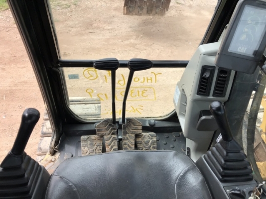 ขายรถขุด 313DCR ปี 2013 (3,xxx ชั่วโมง) นำเข้าเองจากญี่ปุ่น สภาพสวยพร้อมใช้ มีVDOการทำงานครับ