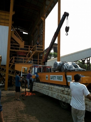 รับงานติดตั้งเครนไฟฟ้าเครนโรงงาน ทุกแบบทุกขนาด สอบถามได้