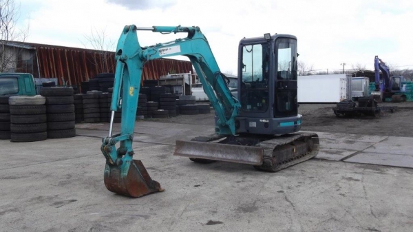 รถขุด KOBELCO : SK40SR-3