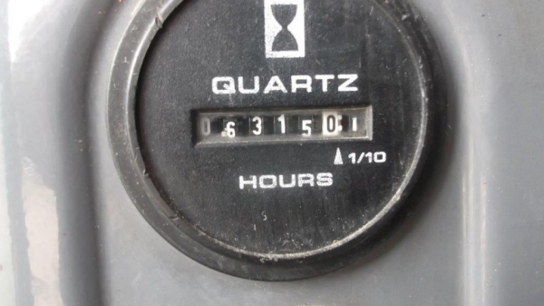 รถขุด KOBELCO : SK40SR-3