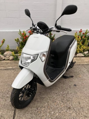 ขายรถป๊อป รุ่นใหม่ honda dunk 50cc ขายรถป๊อป รุ่นใหม่ honda dunk 50cc