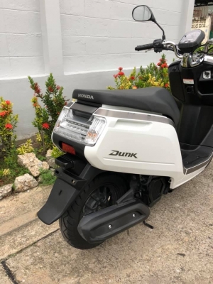 ขายรถป๊อป รุ่นใหม่ honda dunk 50cc ขายรถป๊อป รุ่นใหม่ honda dunk 50cc
