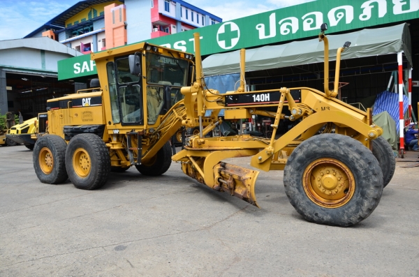 CATERPILLAR 140H II S/N APM033xx