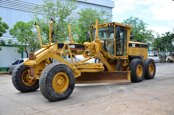 CATERPILLAR 140H II S/N APM033xx