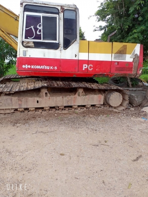 ขายKOMATSU PC200-5 มีบุ้งกี๋ หัวกระแทกราคา 550,000