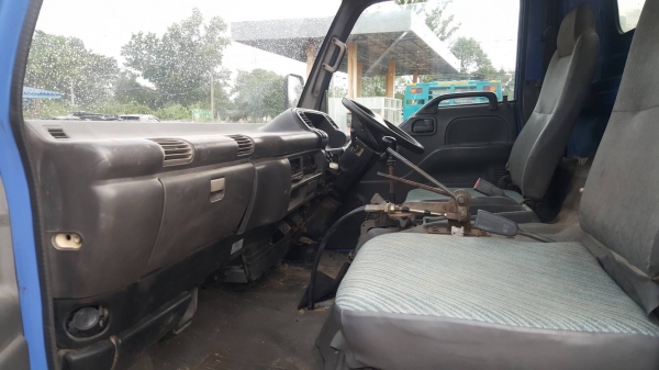 ขาย6ล้อดั้มพ์ISUZU NPR115 แรงม้าราคา 280,000 ขาย6ล้อดั้มพ์ISUZU NPR115 แรงม้าราคา 280,000