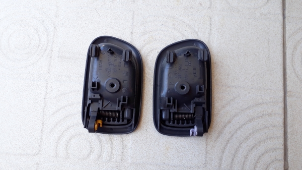 มือเปิดประตูด้านใน TOYOTA AE110 AE111