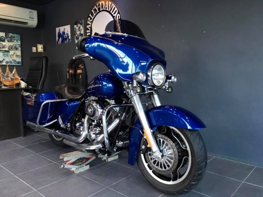 FLHX Street Glide 2009 Abs