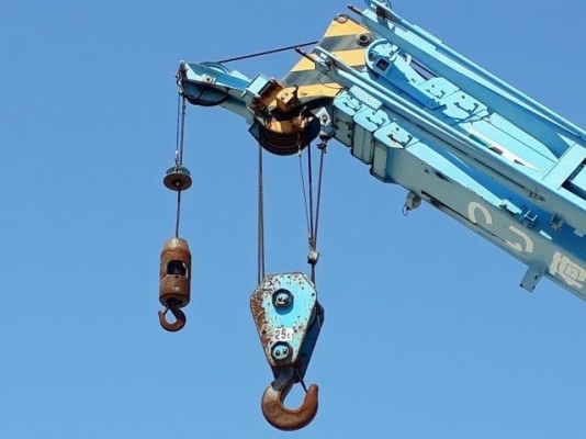 รถเครน TADANO : TR-350M-3 รถเครน TADANO : TR-350M-3