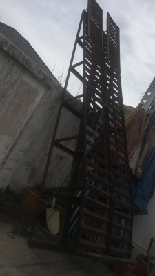 บันไดขึ้นรถ