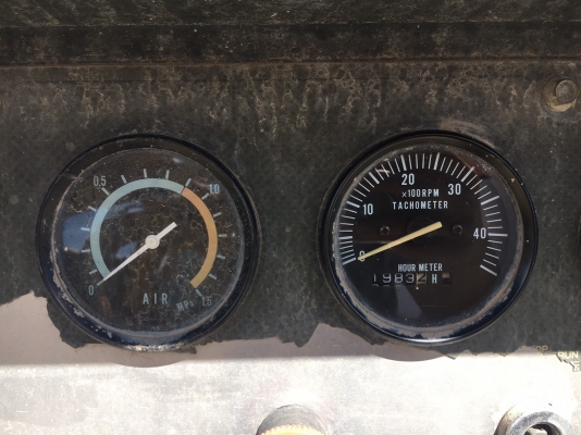 AIRMAN PDS655S : เครื่องปั๊มลม 655CFM โทร. 080-6565422 (หนิง)