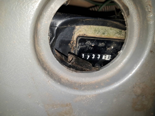 KOBELCO MARK 6 YN08 SK 200 เอกสารทะเบียน รถบอดี้สวยๆเดิมๆพร้อมใช้งาน เครื่องเดิมปั๊มแรงดีทำงานไม่โหลด ราคาต่อรองได้ครับ