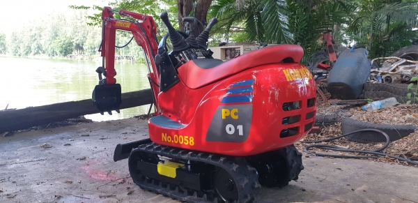 แบคโฮ pc01 พร้อมใช้งาน