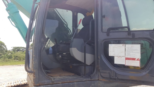 ขายรถแบคโฮ KOBELCO SK200-8 YN10T SUPER XM 8พันกว่าชั่วโมง สนใจโทร 081-970-1072 ขายรถแบคโฮ KOBELCO SK200-8 YN10T SUPER XM 8พันกว่าชั่วโมง สนใจโทร 081-970-1072