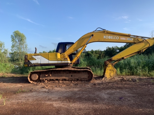 แมคโคร KOBELCO SK200