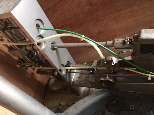 เครื่องจักร ฉีดขึ้นรูป ขวดพลาสติก PET สเปกยุโรป สูงมาก ของใหม่