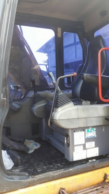 ขายด่วน KOMATSU PC-120-6 รถสมบูรณ์ พร้อมใช้งาน ไฟฟ้าครบ แอร์เย็น ช่วงล่างสวย เครื่องปั้มดีเยี่ยม เอกสารใบแจ้งจำหน่าย รถเก่านอก มีไลน์หัวแย็ก สนใจสอบถาม 093_0764943  คุณ ตั้ม