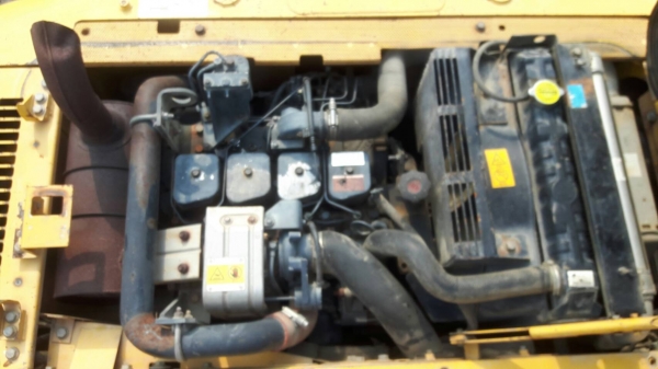 ขายด่วน KOMATSU PC-120-6 รถสมบูรณ์ พร้อมใช้งาน ไฟฟ้าครบ แอร์เย็น ช่วงล่างสวย เครื่องปั้มดีเยี่ยม เอกสารใบแจ้งจำหน่าย รถเก่านอก มีไลน์หัวแย็ก สนใจสอบถาม 093_0764943  คุณ ตั้ม