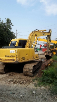 ขายด่วน KOMATSU PC-120-6 รถสมบูรณ์ พร้อมใช้งาน ไฟฟ้าครบ แอร์เย็น ช่วงล่างสวย เครื่องปั้มดีเยี่ยม เอกสารใบแจ้งจำหน่าย รถเก่านอก มีไลน์หัวแย็ก สนใจสอบถาม 093_0764943  คุณ ตั้ม