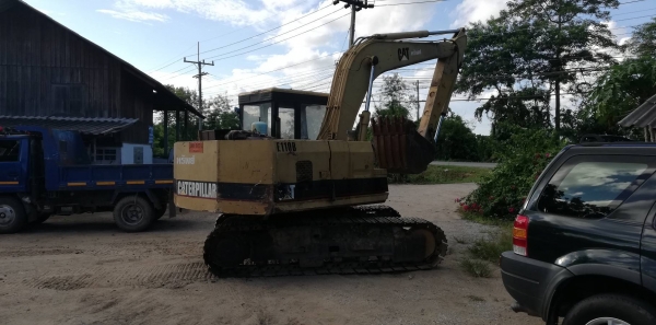 ขาย 495,000 CAT E 110 B เครื่องดี ปั้มแรง เอวแน่น ช่วงล่างแน่น รถพร้อมใช้งาน เอกสารเล่มทะเบียน รถอยู่ นครสวรรค์ 090-772-3710 090-772-3708