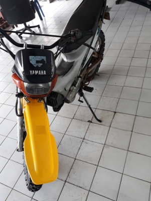ัyamaha jr 120cc.มีใบแจ้งความให้ 5400.-