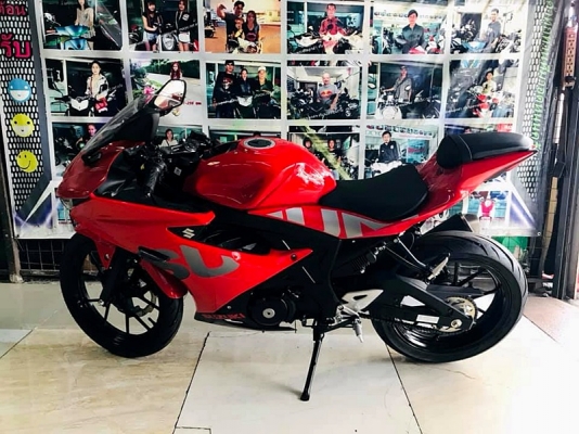 gsx-r 150 สีแดง ไมล์ 2 พันโล รถสวยน้องๆป้ายแดงเลยครับ 54,900