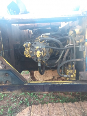 ขายด่วน KOBELCO SK220 MART III สภาพพร้อมใช้งาน เครื่องปั้มดี เอกสัญญาซื้อขาย สนใจ สอบถาม 093 0764943  คุณ ตั้ม